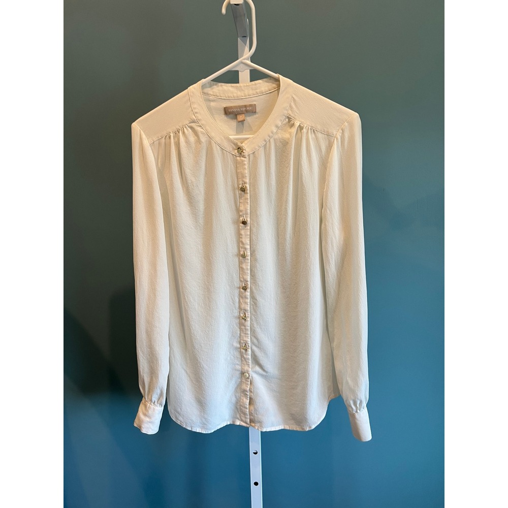Banana Republic Blouse Women 6 Cream Silk Band Collar Button Down Long Sleeve **